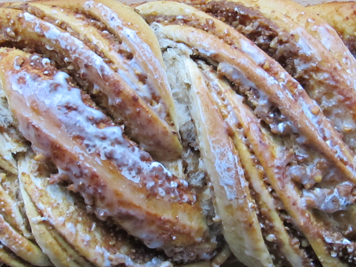 Bäckerei Seeger Nusszopf